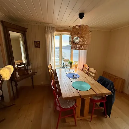 Authentic Vacation With Lovely Fjord View *