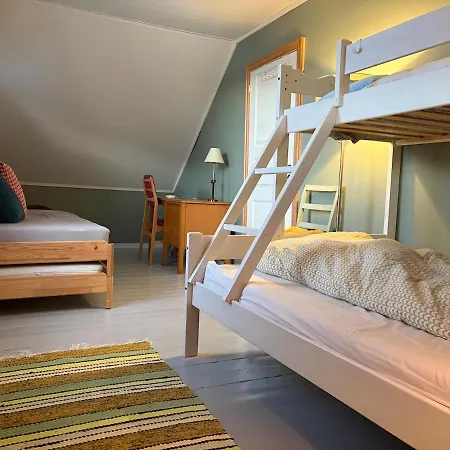 Authentic Vacation With Lovely Fjord View Vakantiehuis *